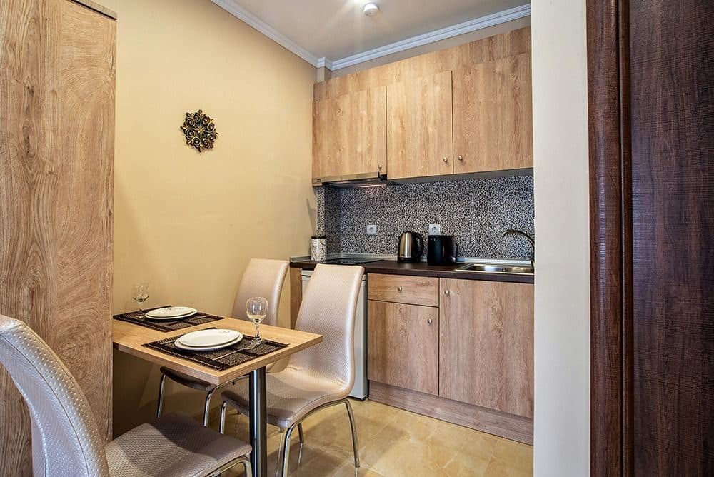 Maisonette Apartment (IV)