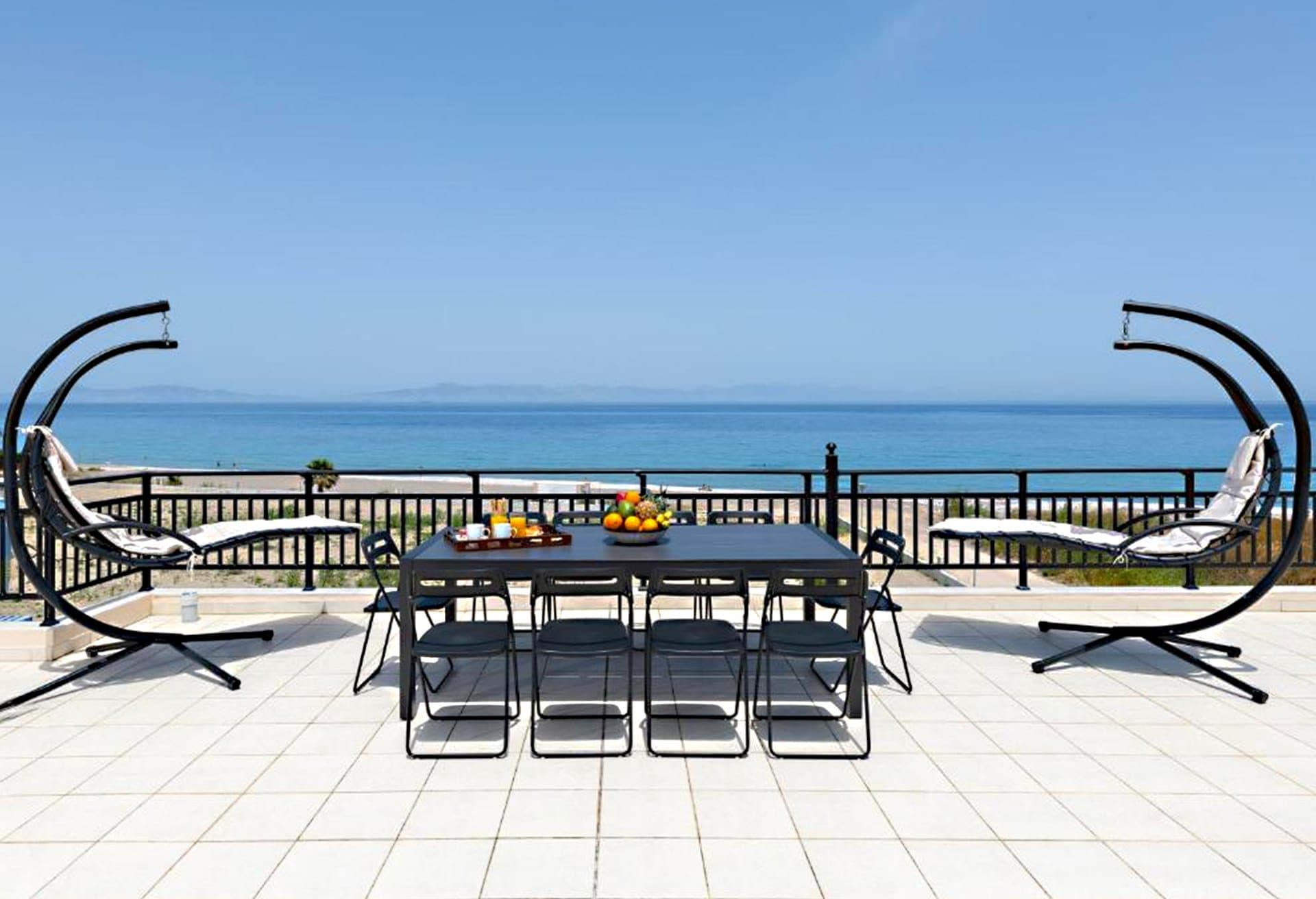White & Blue Luxury Suite