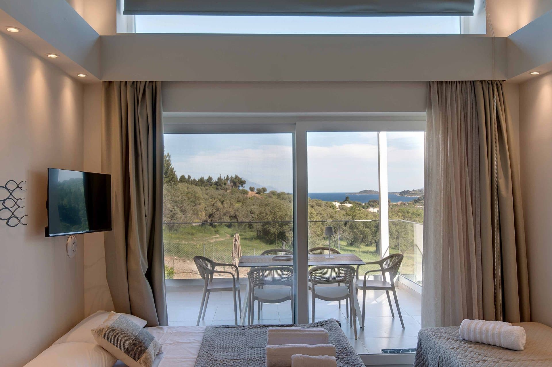 Upper Loft Villa with Private Pool - 2