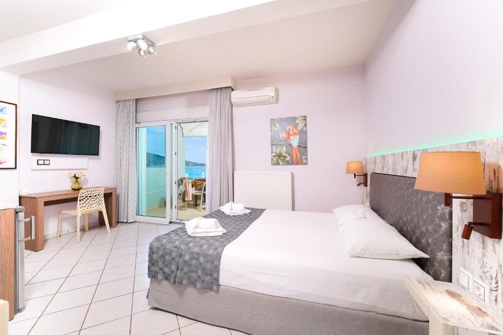 Family Apartment with Sea View - 2