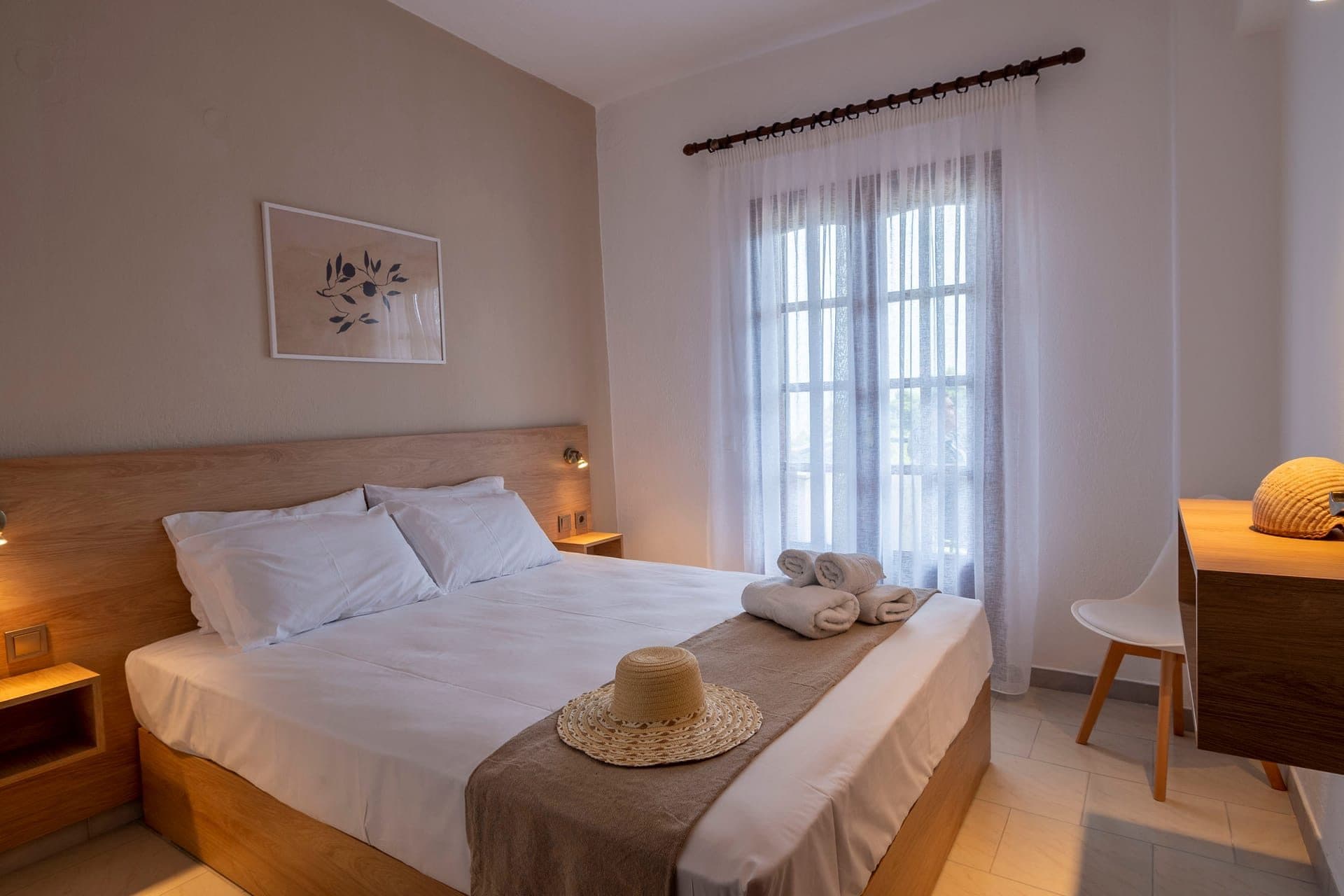 First-floor apartments, sleeps 2-4 - 4