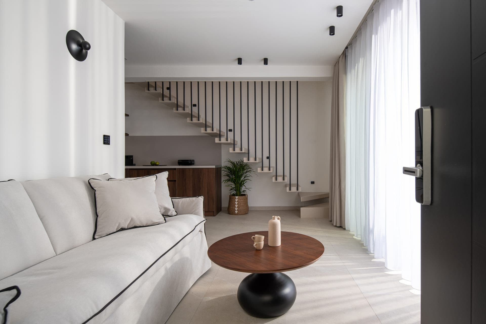 Duplex Suite Ground Floor - 4