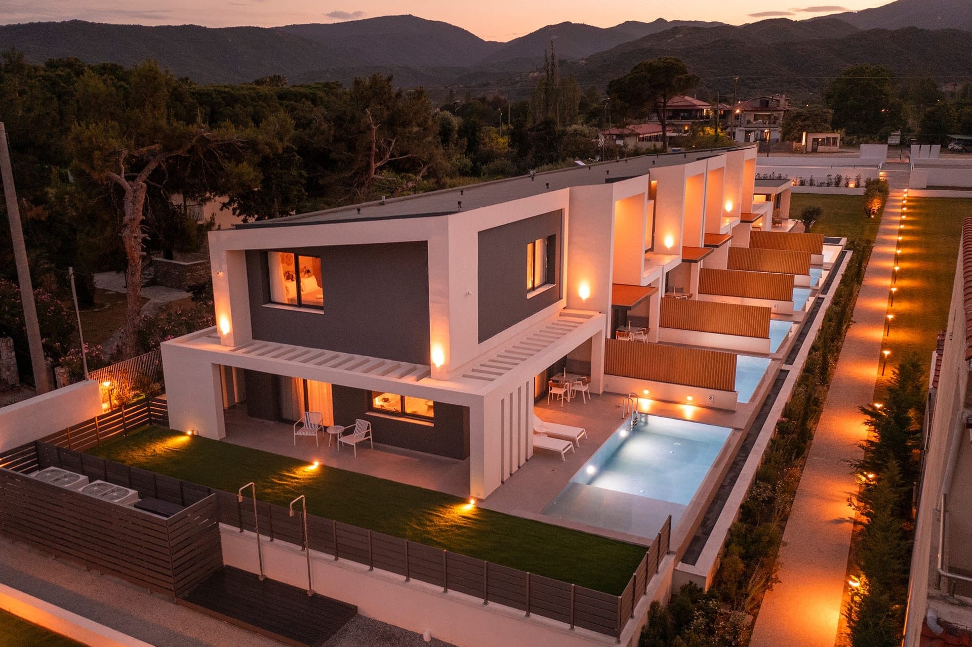 Viridian Exclusive Villas - 4