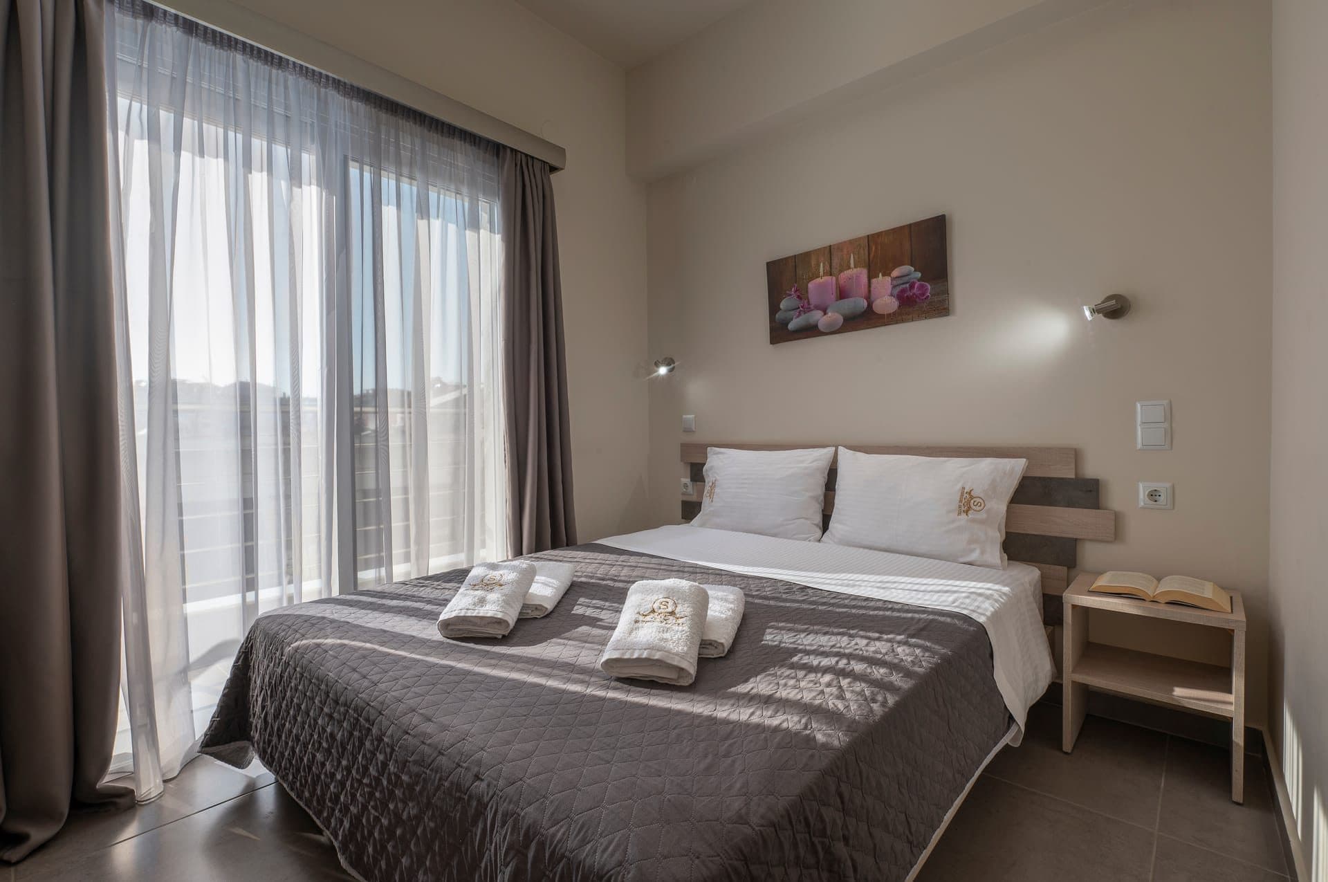 One-Bedroom Apartment - 4