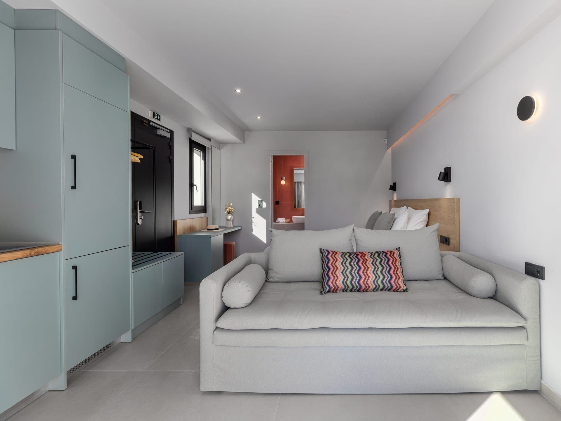 Elegant Room - 4