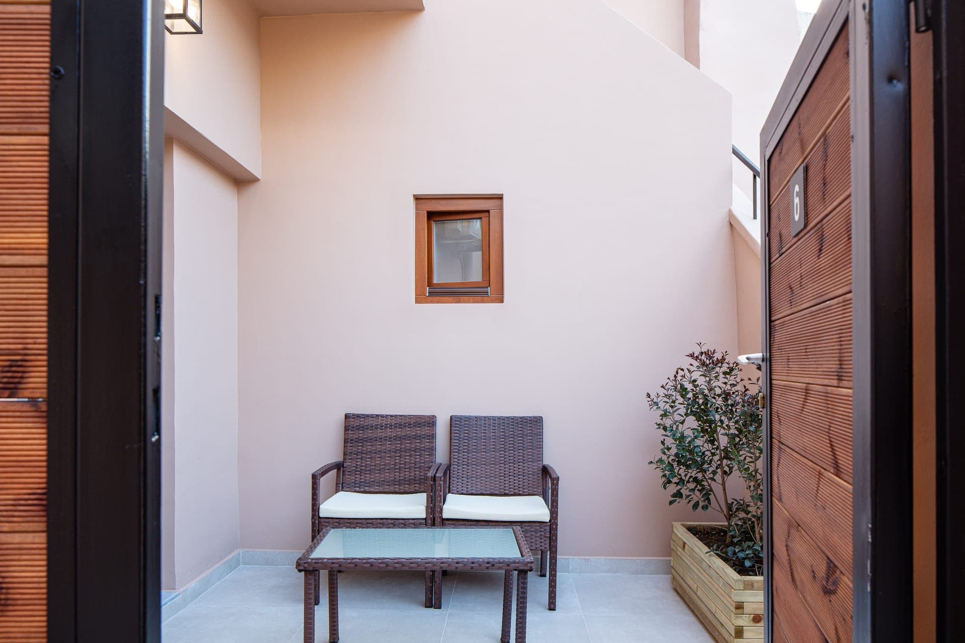 Superior Studio with Terrace & Open-Plan Bathtub - 4