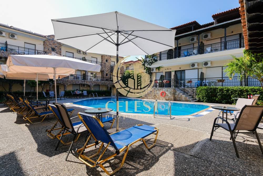 71-Room Hotel for Long-Term Rent in Pefkochori, Halkidiki
