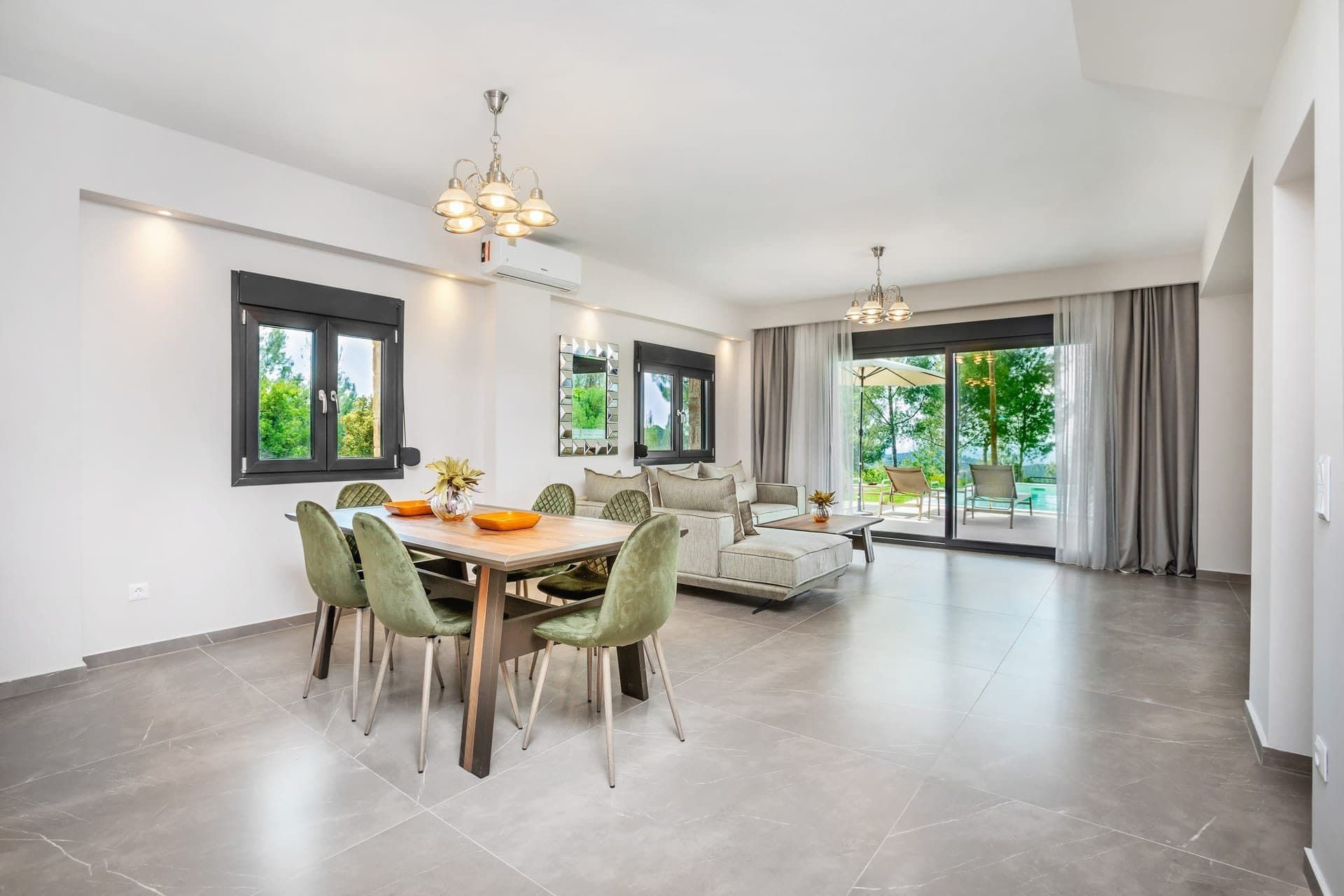 Exclusive 4 Bedroom Villa with Private Pool - 3