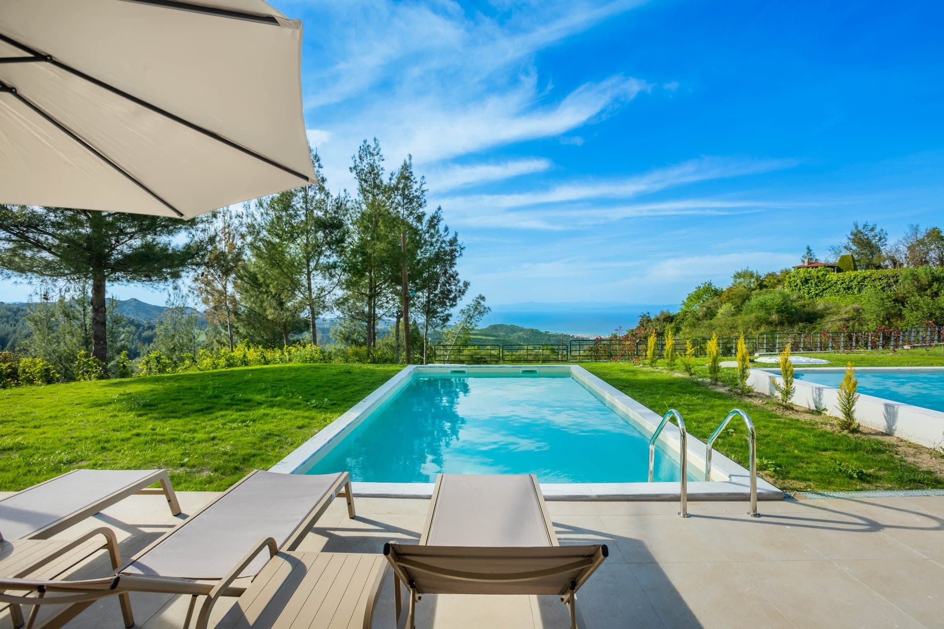 Exclusive 4 Bedroom Villa with Private Pool - 5