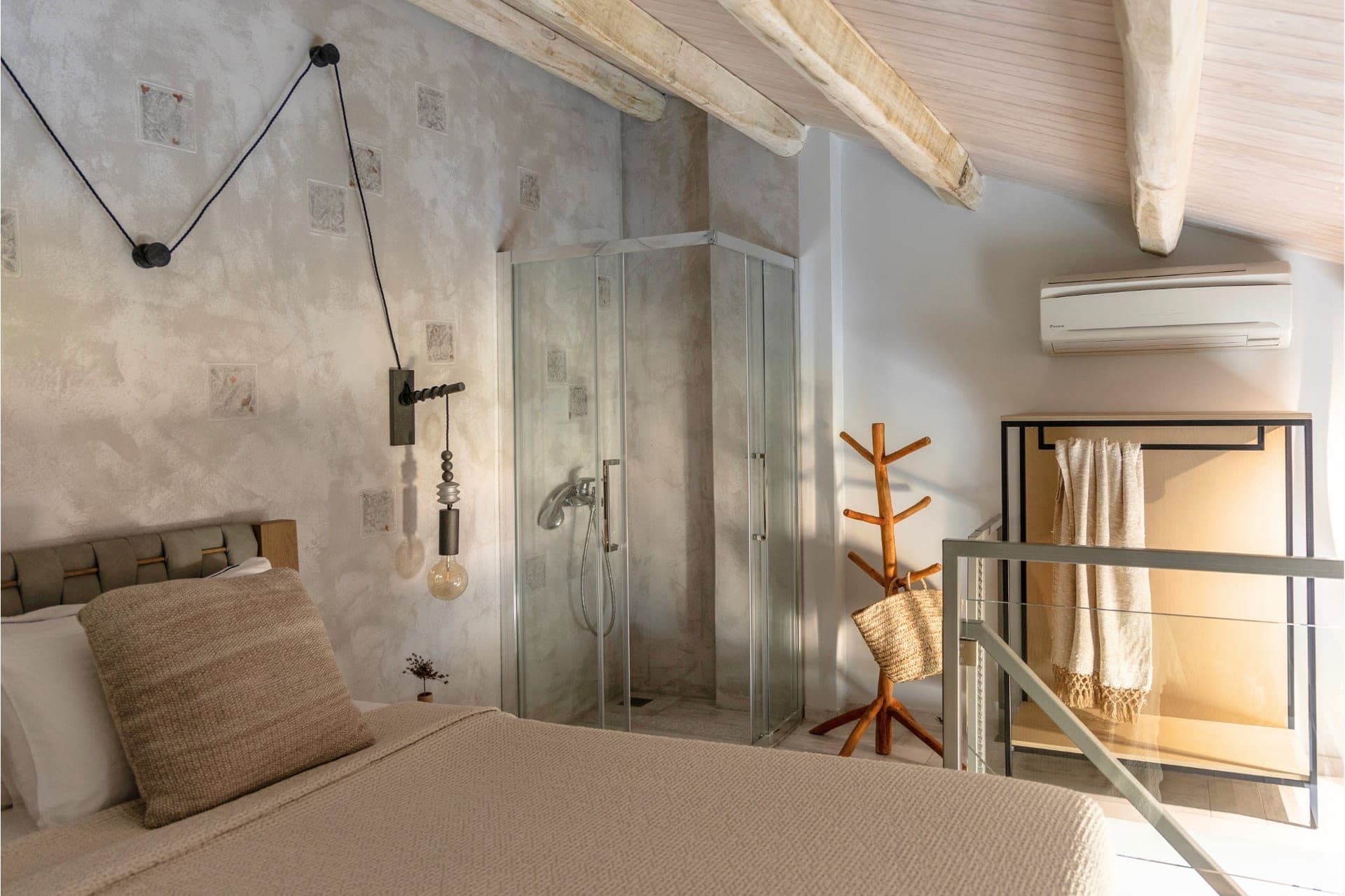 2-Level Suite | Sea View - 3