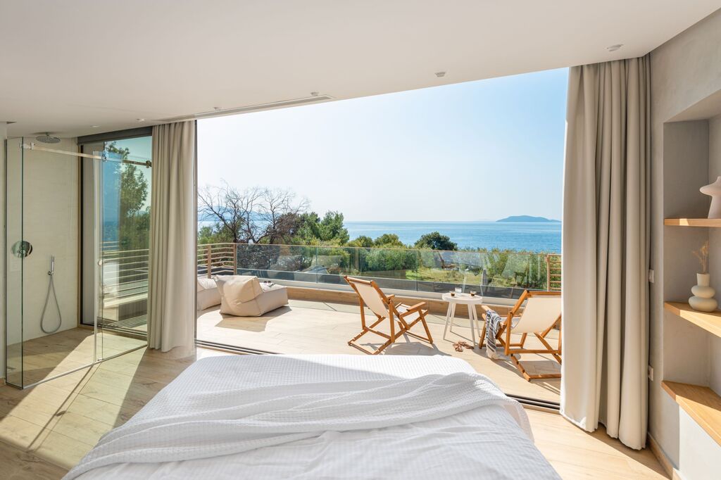 Luria Homes_villaC_mastersuiteview