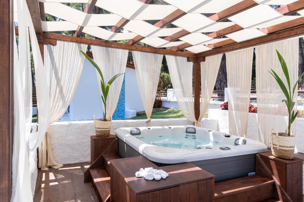 Villa Vaso Oasis, Sani Stavronikita, Kassandra, Halkidiki, Greece, 02