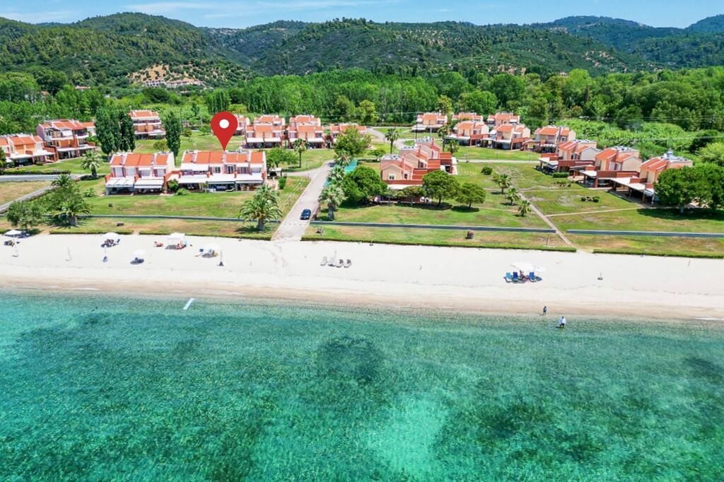 Beachfront Villa D'este, Villa4you, Tripotamos, Neos Marmaras, Sithonia, Halkidiki, Greece, 03