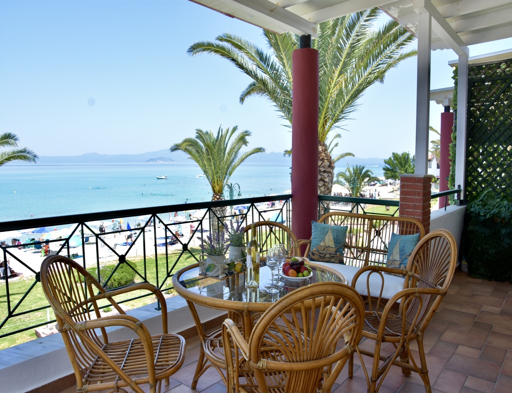 Beachfront Apartment Blue Sky, Pefkohori, Kassandra, Halkidiki, Greece, 02