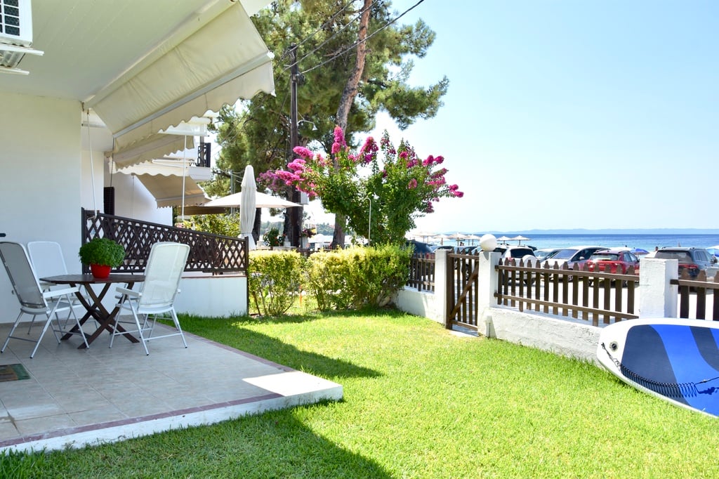 Beachfront Villa Bona, Villa4you, Nikiti, Sithonia, Halkidiki, Greece, 05