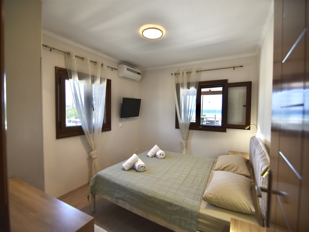 Beachfront Anna's Retreat, Villa4you, Ormos Panagias, Tranni Ammouda, Sithonia, Halkidiki, Greece, 29